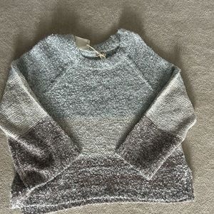 Women’s sweater, NEW w tags